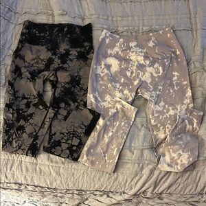 Stylish Tie-Dye Leggings in Black and Gray Size Small Scrunch Butt Lifting